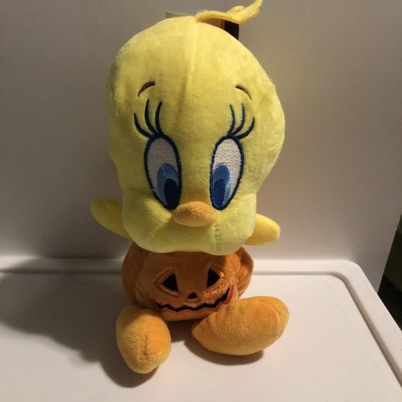 Looney Tunes Other - looney tunes pet toy tweety bird pumkin 9” with squeaker Halloween Plush New